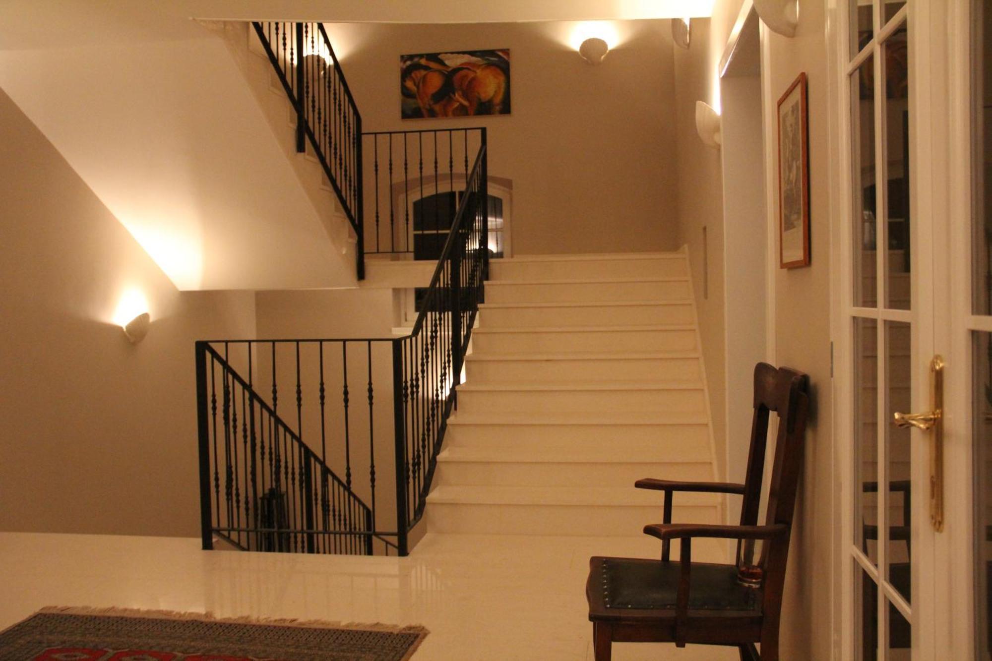 Hotel Liszkay Borkuria Monoszlo Esterno foto